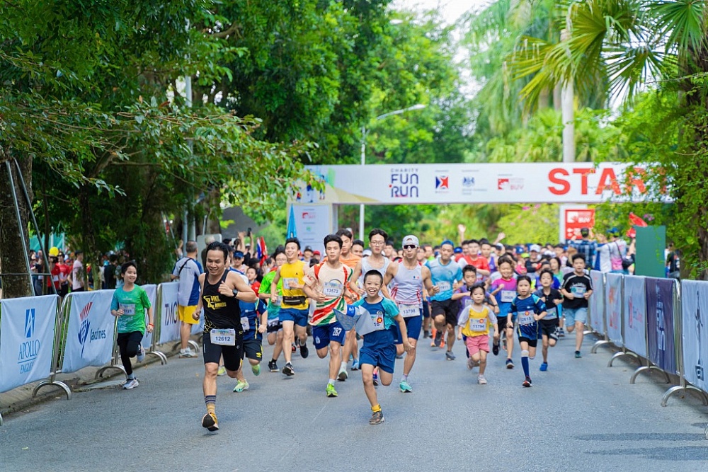 Chạy bộ gây quỹ từ thiện tại BritCham Fun Run 2024