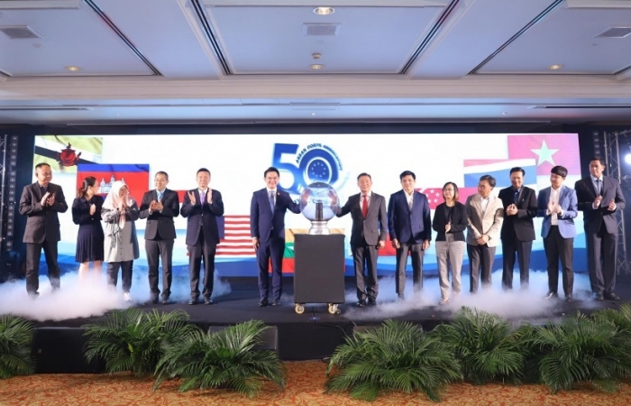 Thành tựu cảng biển ASEAN 50 năm hình thành và phát triển