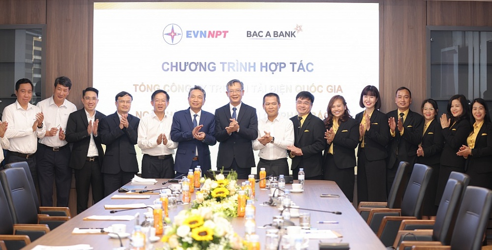 BAC A BANK tài trợ 6 dự án truyền tải điện của EVN NPT