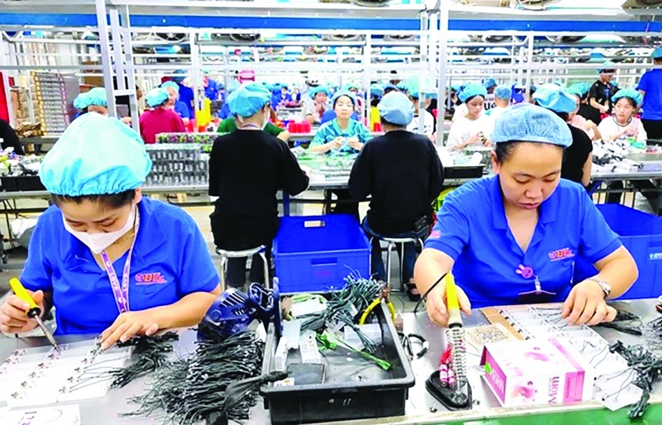 Nâng dự báo tăng trưởng GDP của Việt Nam do xu hướng phục hồi mạnh mẽ