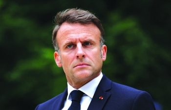 Lối thoát nào cho Tổng thống Macron?