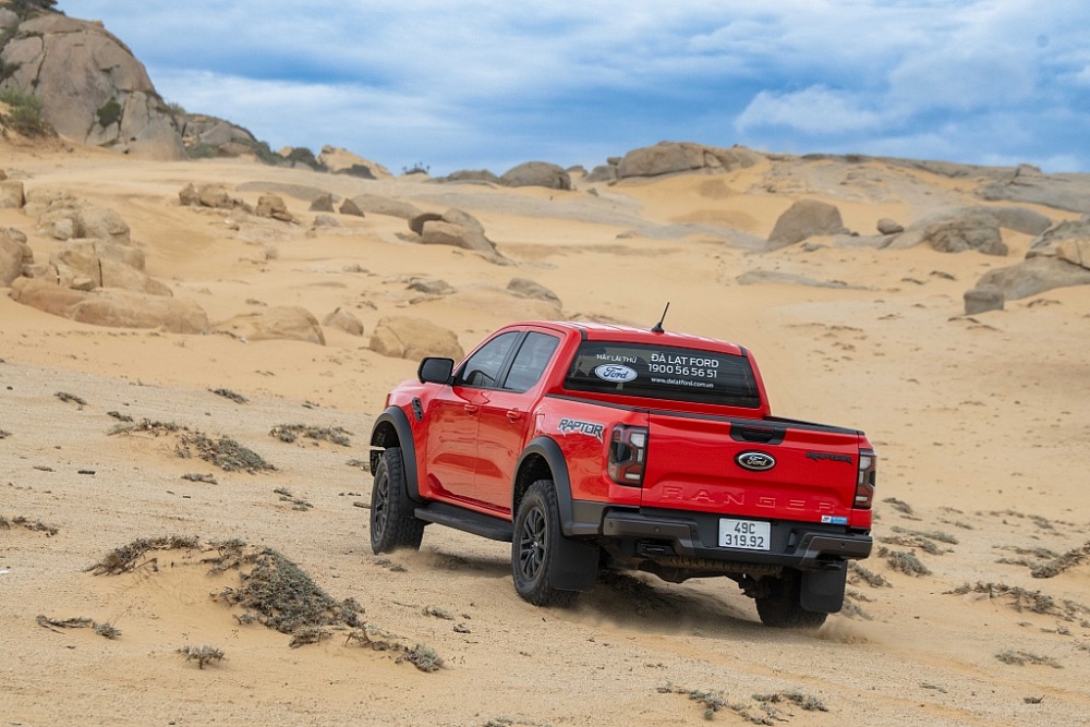 Ford Ranger và Everest: Bản lĩnh vượt giới hạn