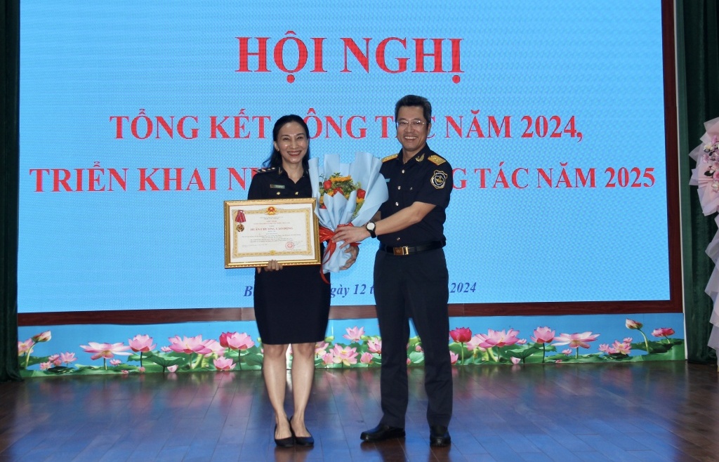 Hải quan Bình Dương thu ngân sách vượt chỉ tiêu 16.800 tỷ đồng