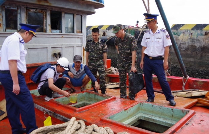 Liên tiếp bắt giữ tàu chở dầu DO không rõ nguồn gốc