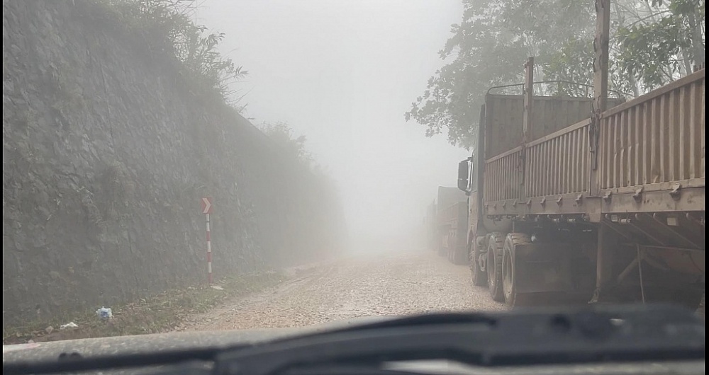 PHOTOS: Nhọc nhằn đường lên cửa khẩu quốc tế Nam Giang