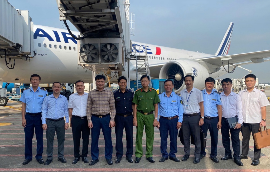 Ban Chỉ đạo 389 quốc gia đánh giá cao kết quả chống buôn lậu của Hải quan sân bay Tân Sơn Nhất