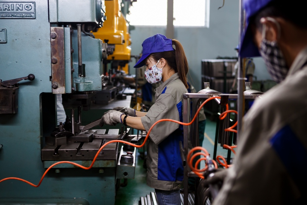 Doanh nghiệp thành lập mới tăng mạnh trong tháng 6