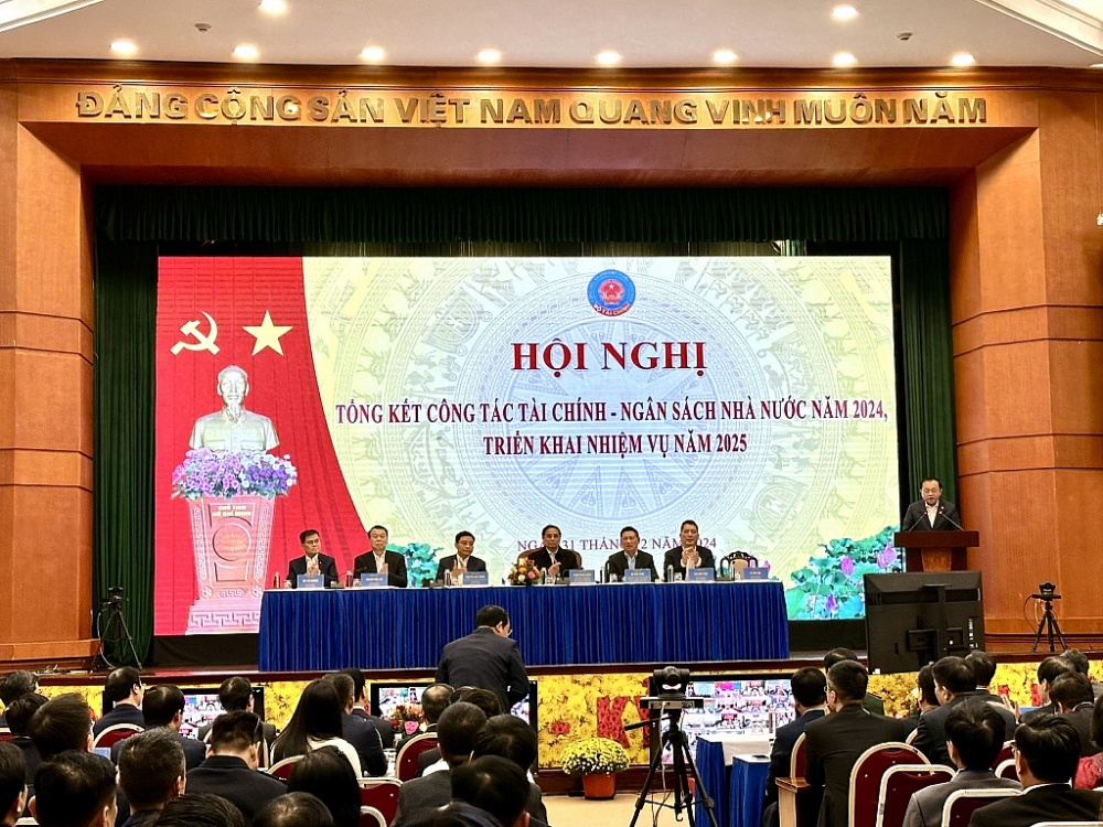 Hội nghị tổng kết công tác tài chính - NSNN năm 2024, triển khai nhiệm vụ năm 2025. Ảnh: HD