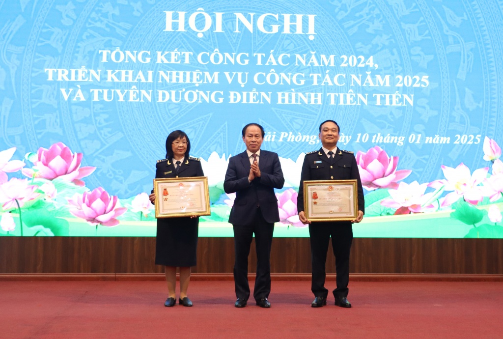 3 đóng góp nổi bật của Hải quan khu vực III với sự phát triển của Hải Phòng