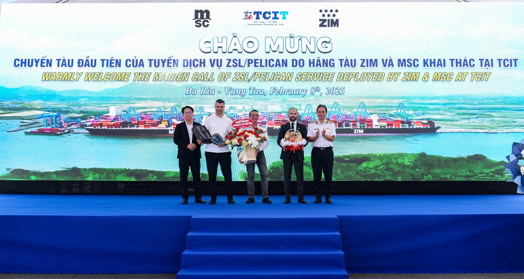 TCIT đón chuyến tàu đầu tiên thuộc tuyến dịch vụ mới- nâng cao cạnh tranh cho hàng xuất khẩu