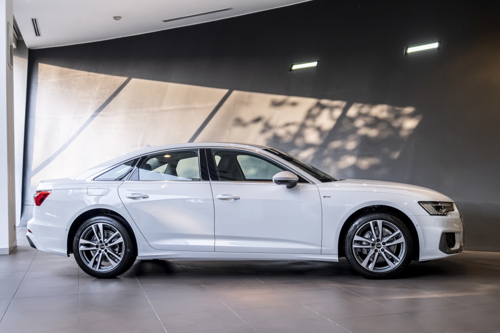 Audi A6 phiên bản mới đã có mặt tại Việt Nam