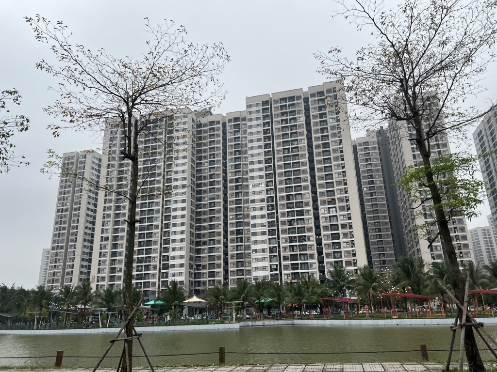 Giá chung cư tại các đô thị lớn chững lại