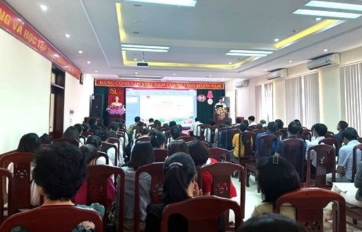 Đội thuế liên huyện Mộc Châu - Vân Hồ: đối thoại với người nộp thuế lần 1 năm 2025.