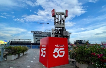 Viettel tri ân khách hàng và tăng cường sóng 5G phục vụ dịp Đại lễ