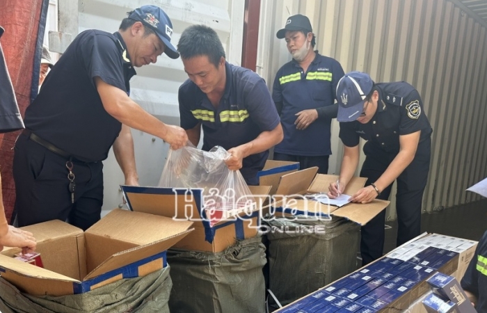 Khởi tố doanh nghiệp xuất lậu 2 container thuốc lá