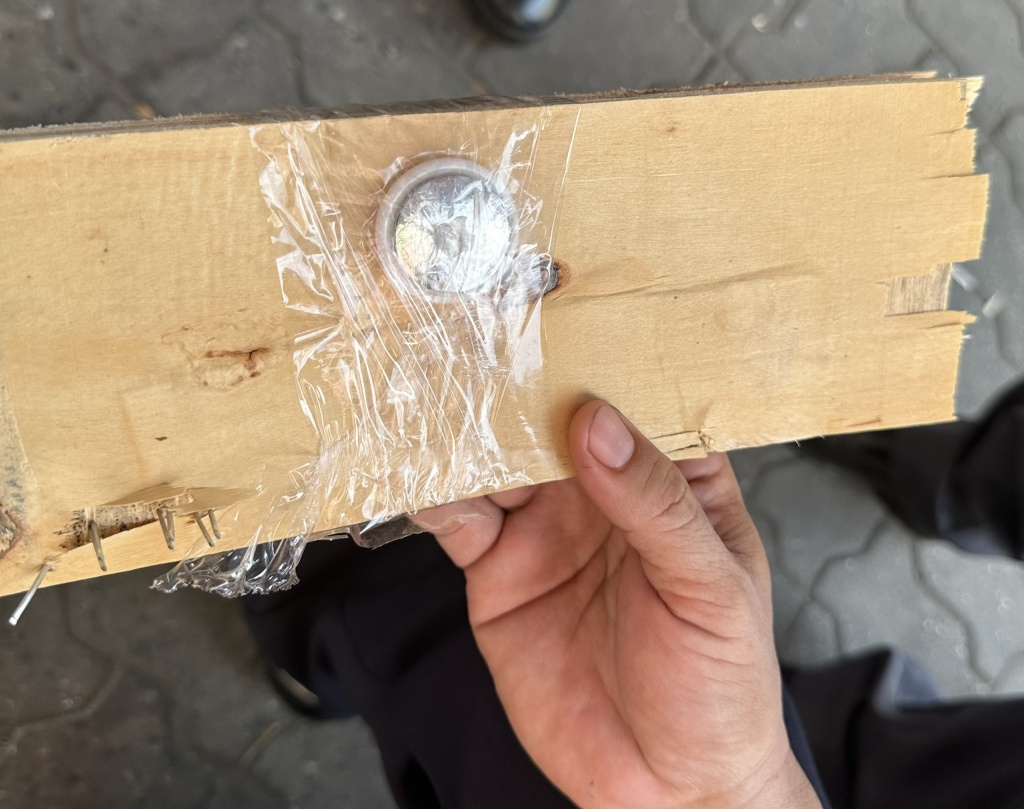 Cận cảnh 2 container thuốc lá lậu Hải quan bắt giữ