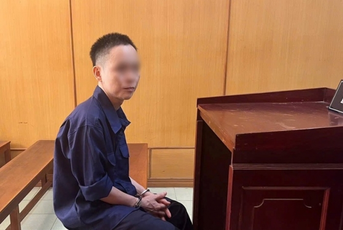 Làm giả hồ sơ nhập lậu máy móc cũ, giám đốc doanh nghiệp lĩnh 12 năm tù