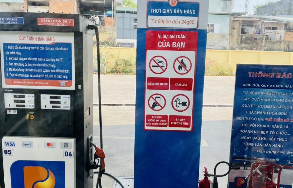 Kiểm tra việc lập hóa đơn điện tử từng lần bán lẻ xăng dầu
