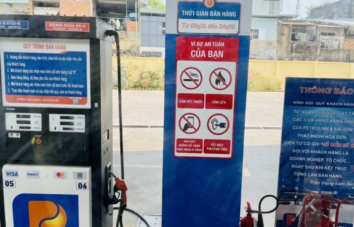 Kiểm tra việc lập hóa đơn điện tử từng lần bán lẻ xăng dầu