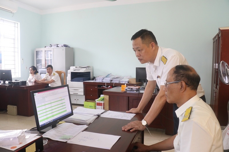Tháng 4, ngành Thuế có 1.251 trường hợp xin nghỉ hưu sớm, thôi việc được thẩm định