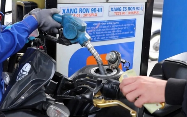 Giá xăng dầu đồng loạt giảm