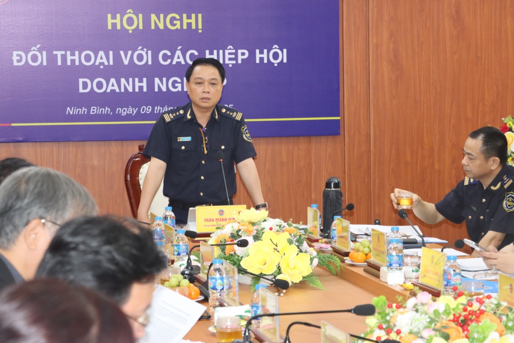 Hải quan khu vực IV đối thoại với Hiệp hội doanh nghiệp