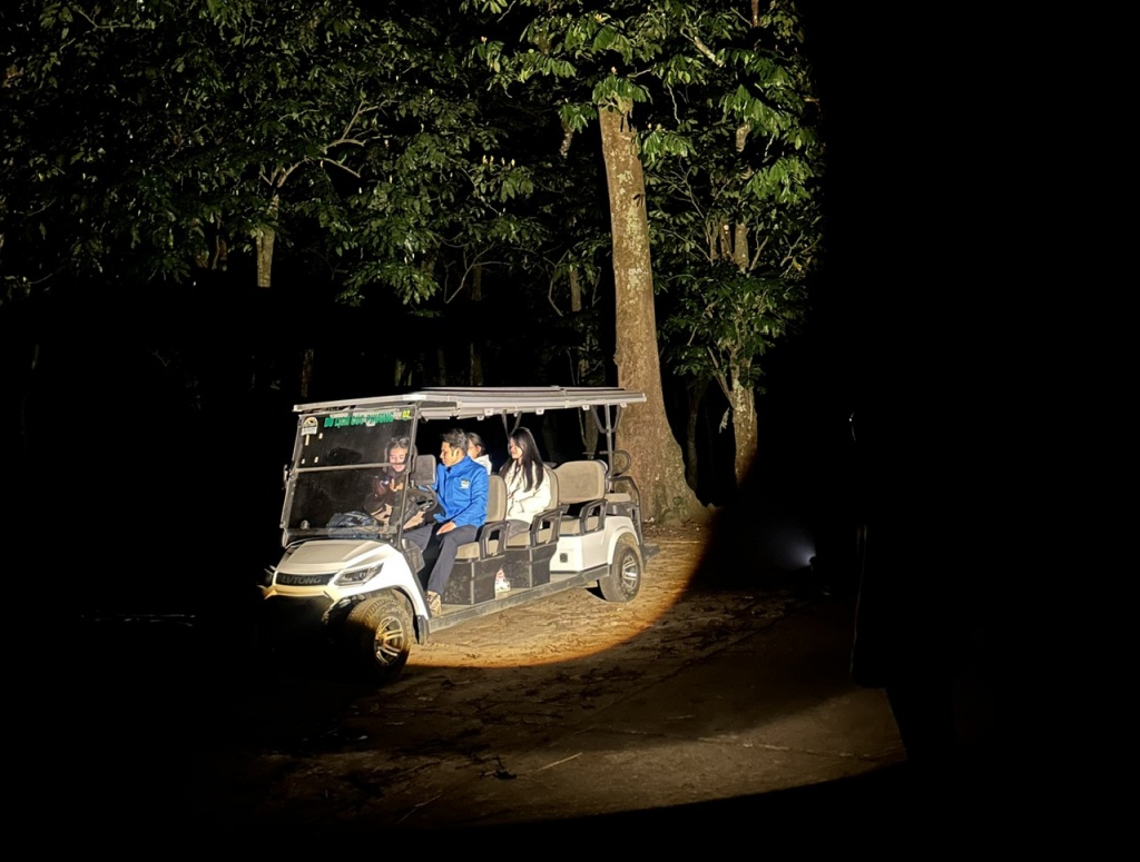 Tour đêm “Tắm Rừng” tại Vườn quốc gia Cúc Phương chính thức hoạt động