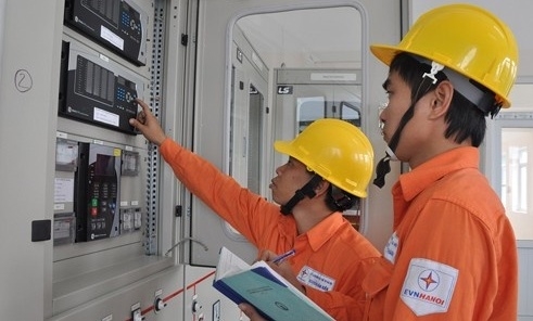 Giá điện tăng 4,8% mỗi kWh