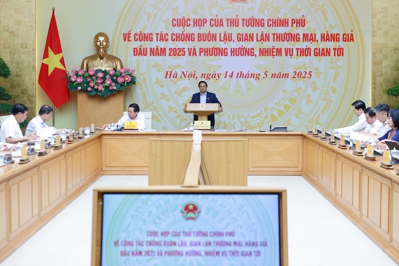 Thủ tướng: Phải ngăn chặn, đẩy lùi và chấm dứt tình trạng buôn lậu, hàng giả