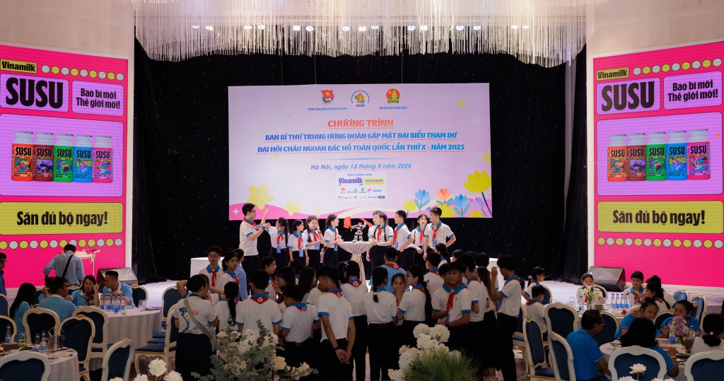 Vinamilk tiếp sức “Búp măng non” viết tiếp hành trình cháu ngoan Bác Hồ