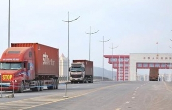 Kim ngạch hàng hóa XNK qua Móng Cái tăng 34% so cùng kỳ năm 2024