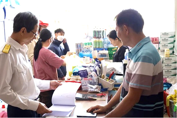 Rà soát, đưa thêm vào danh sách quản lý thuế hơn 100.000 hộ kinh doanh