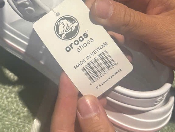 Phát hiện 5.000 sản phẩm có dấu hiệu giả nhãn hiệu Chanel, Dior và vi phạm xuất xứ
