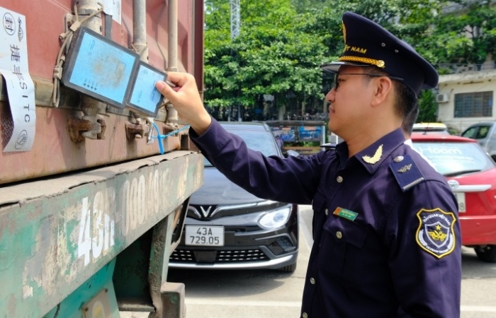 Hải quan cửa khẩu cảng Đà Nẵng thu ngân sách trên đà tăng