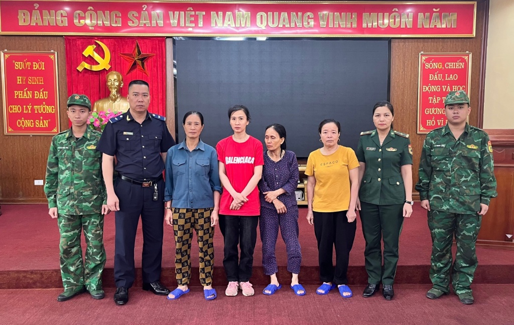 Khởi tố vụ vận chuyển ngoại tệ trái phép qua cửa khẩu Lào Cai