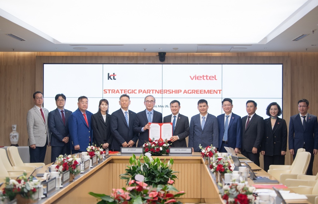 Viettel "bắt tay" KT: Tăng tốc chuyển đổi AI toàn diện tại Việt Nam