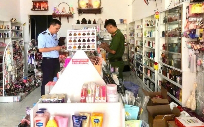 Cà Mau phát hiện hơn 2.000 sản phẩm mỹ phẩm không rõ nguồn gốc