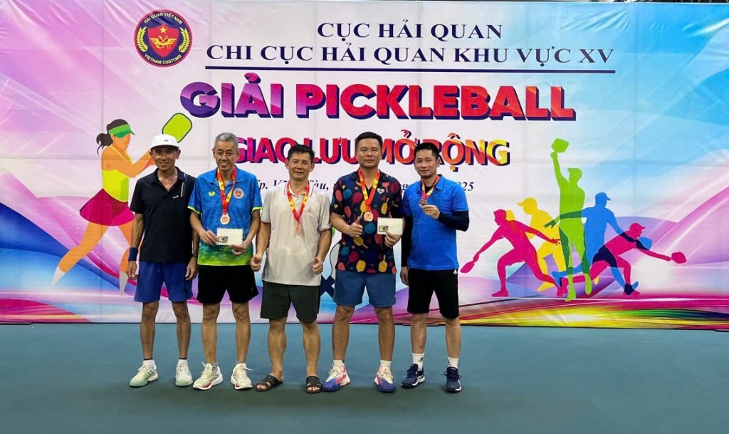 Sôi nổi giải thể thao Công đoàn Hải quan khu vực XV