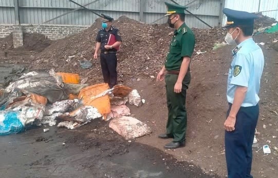 Bắt giữ nửa tấn nầm lợn nhập lậu tại Bắc Phong Sinh