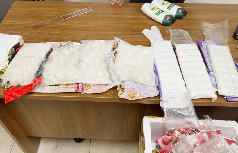 Bắt giữ 2 đối tượng mua bán, vận chuyển hơn 5,3kg ma tuý các loại