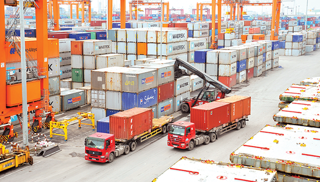 Xuất siêu tháng 5 đạt 4,67 tỷ USD, chính sách xuất khẩu tiếp tục được điều chỉnh theo thị trường
