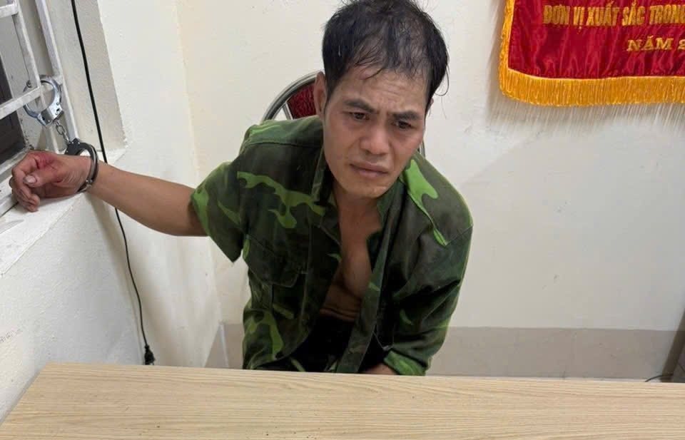 Hải quan cửa khẩu Lý Vạn phối hợp bắt đối tượng tàng trữ chất ma tuý