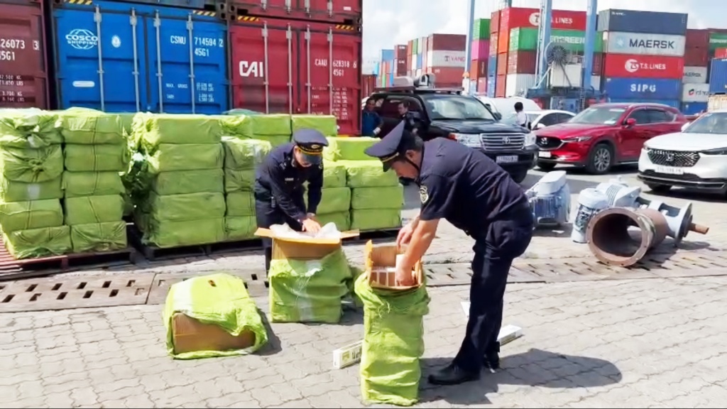 Hải quan khu vực II: Khởi tố và đề nghị khởi tố 13 vụ vi phạm