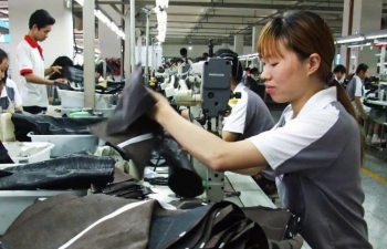 Sụt đơn hàng xuất khẩu: Cảnh báo sớm cho nguy cơ bị thay thế