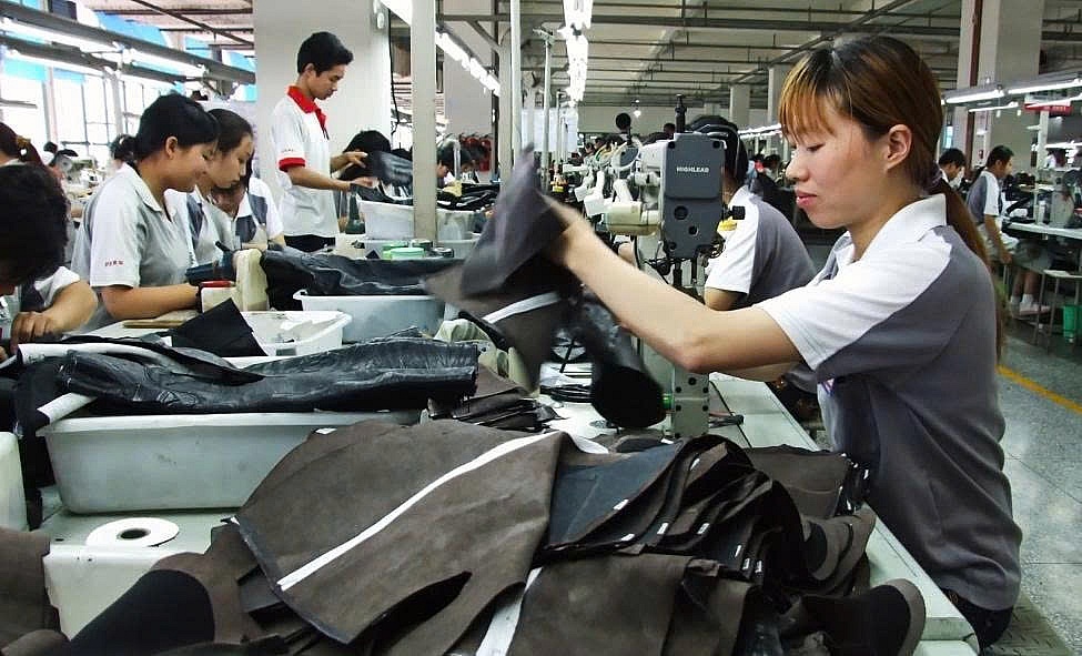 Sụt đơn hàng xuất khẩu: Cảnh báo sớm cho nguy cơ bị thay thế