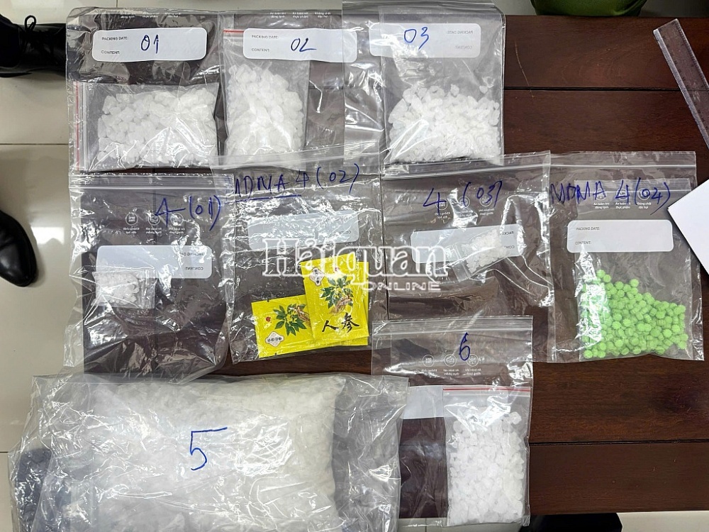 Bắt đối tượng vận chuyển gần 2kg ma túy nhập cảnh qua cửa khẩu quốc tế Mộc Bài