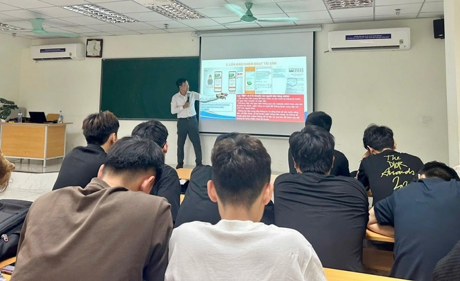 Kỹ năng pháp lý - khoảng trống trong đào tạo sinh viên thương mại điện tử