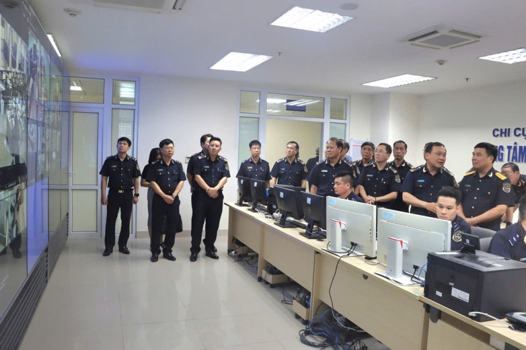 Hải quan khu vực III triển khai Trung tâm giám sát trực tuyến