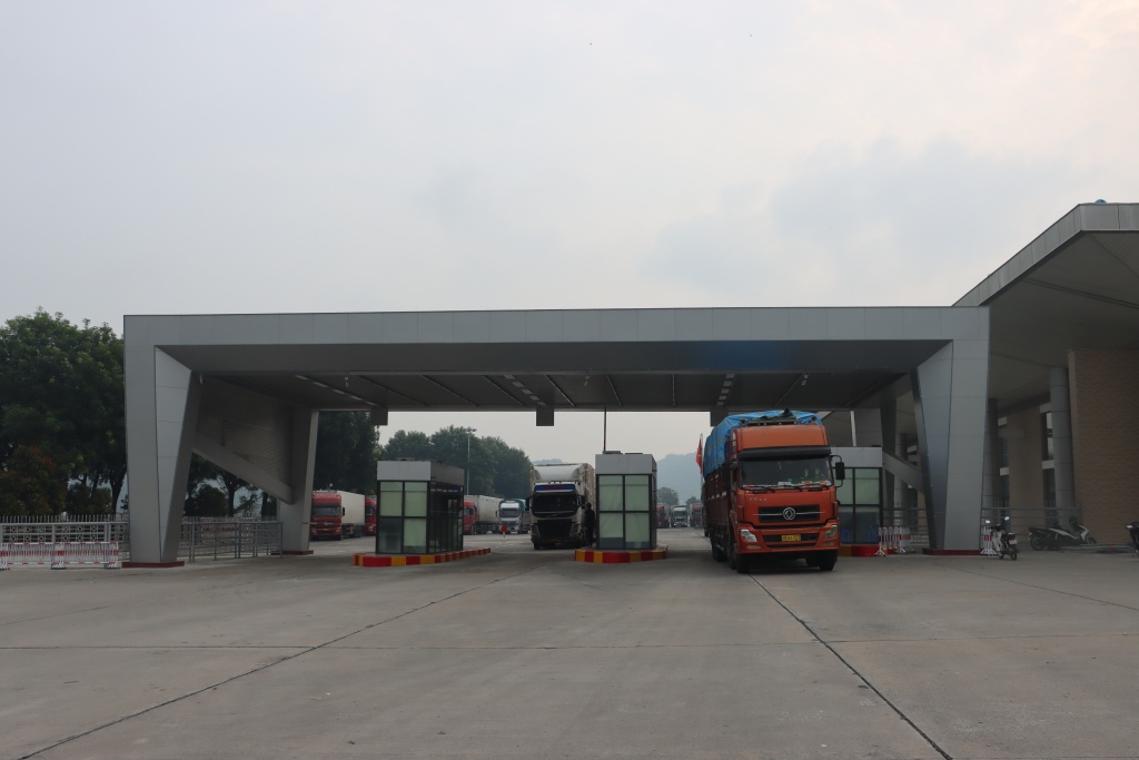 Nguyên liệu, linh kiện, máy móc chiếm tỷ trọng lớn trong cơ cấu hàng nhập khẩu