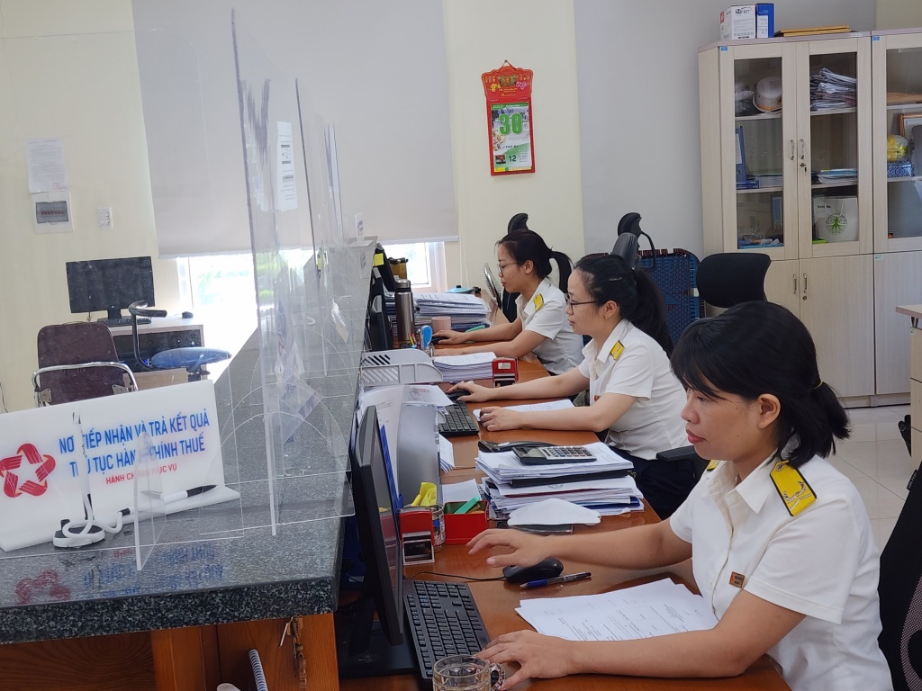 Hoàn hơn 53.000 tỷ đồng tiền thuế cho doanh nghiệp